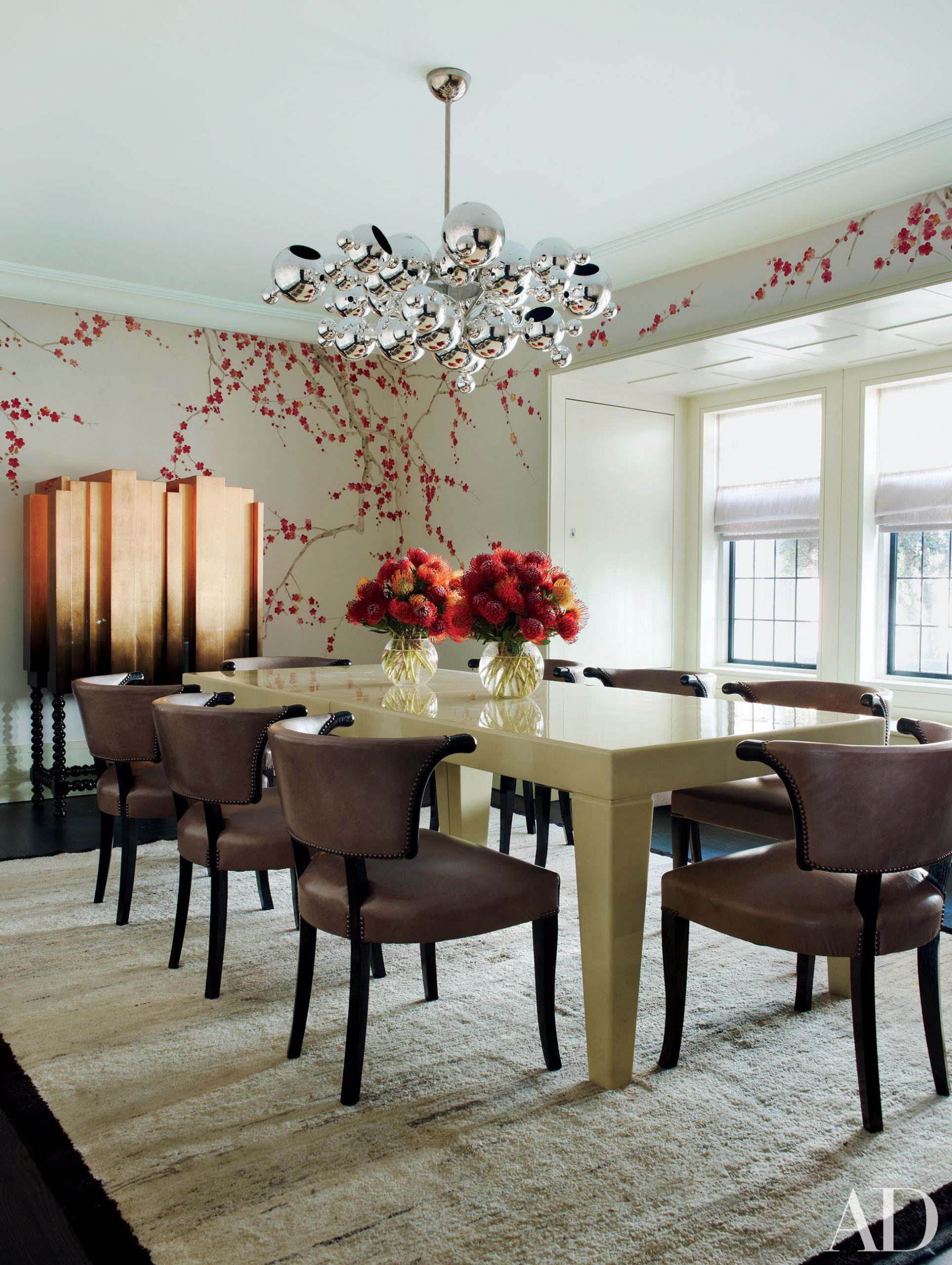 Trendy and Modern Ideas For Your Luxury Dining Room